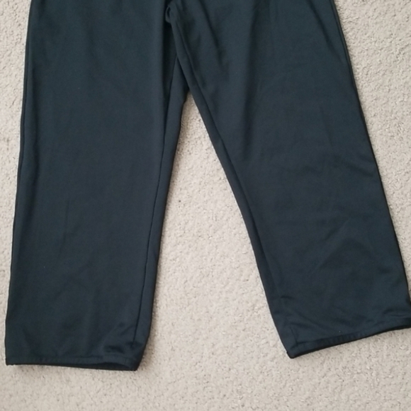 Under Armour Women's All Seasons Women's Cropped Leggings - Picture 3 of 7